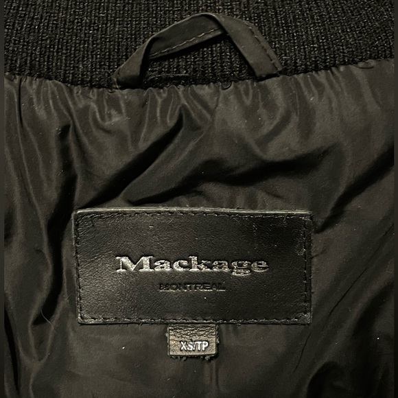 Mackage ADALI fitted winter down coat with hood and fur trim - Picture 5 of 9